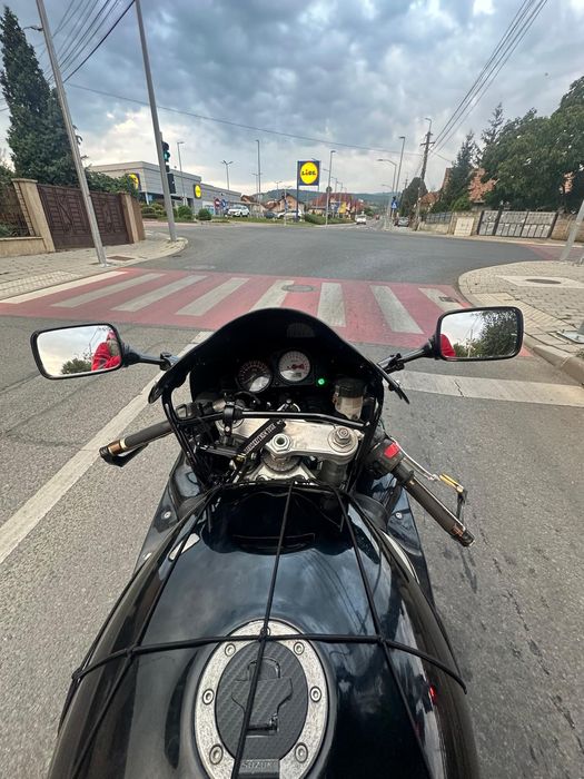 Suzuki gsxr 750cc SRAD