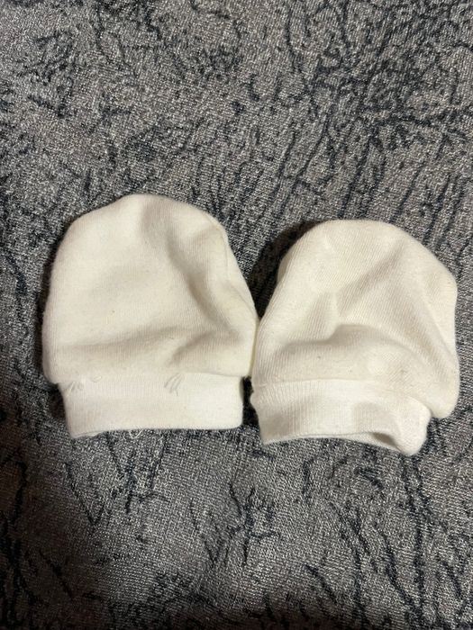 Бебешки прекрасни шапки