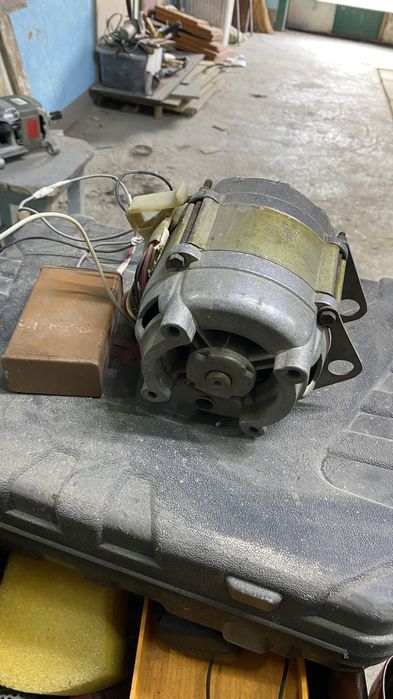 Двигатель от стиральной машины