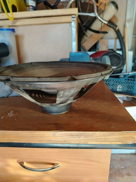 Продам колонки JVC