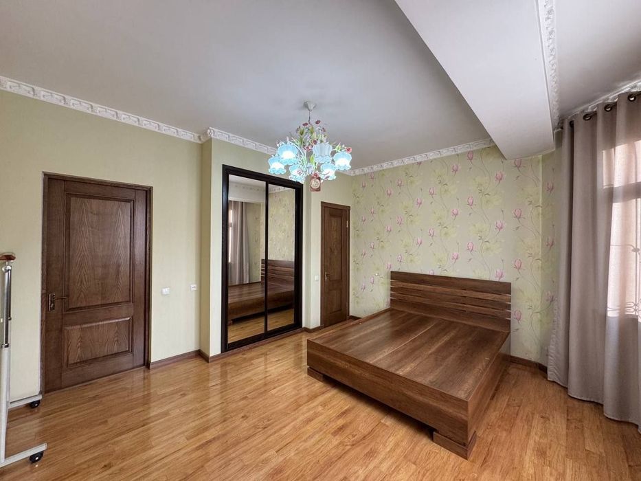 Паркентский  Golden House 3/7/9 83m²  Ипотека