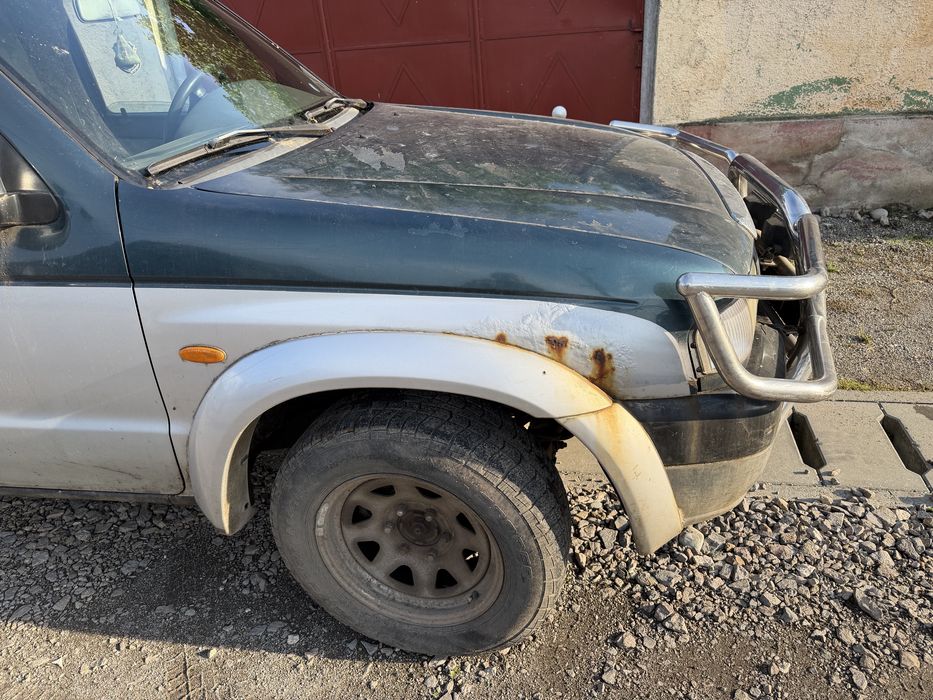 Mazda B2500 Pick up