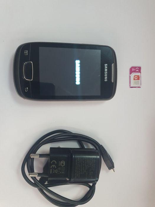 Telefon Samsung Mini S5570 LCD color necodat ca nou