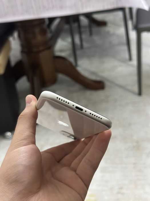 Айфон 11 срочно 64гб