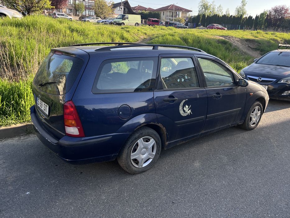 Ford focus 1.6 benzina