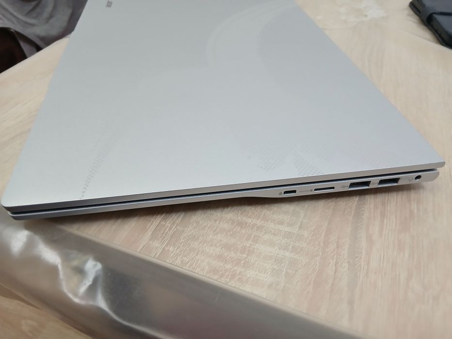 Ноутбук Acer Aspire Lite 16 core i5