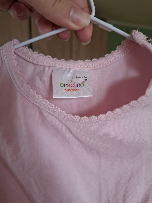 Продавам запазени дрехи  за момиче