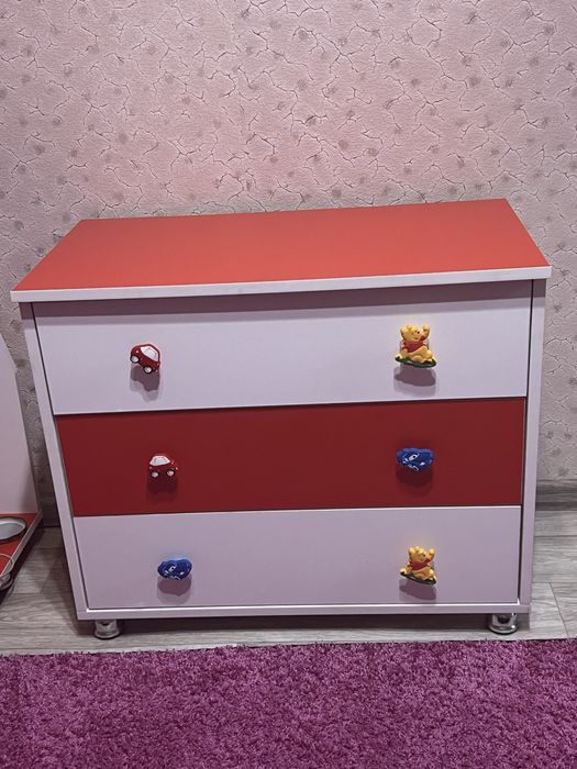 Продам детскую мебель