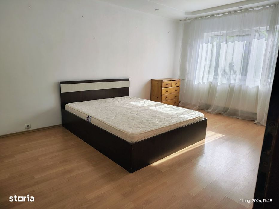 Închiriez 2 camere Str. Onestilor. . Comision 50% — fotografia 1