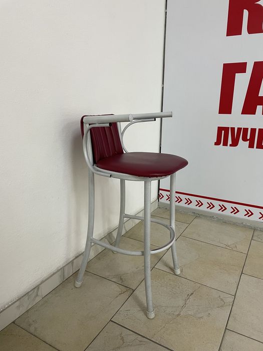 Стулья кожанный