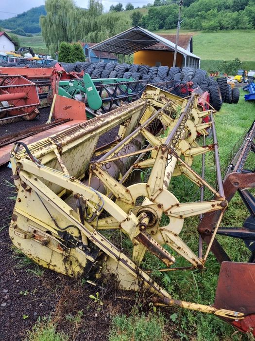 Dezmembram header/masa paioase New Holland 4m — poza 2