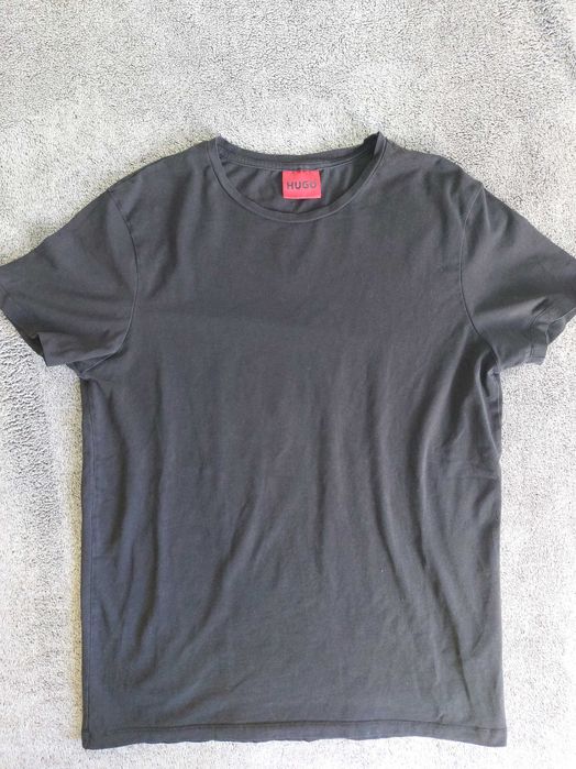 Оригинални тениски HUGO BOSS - размери M, L, XL, XXL