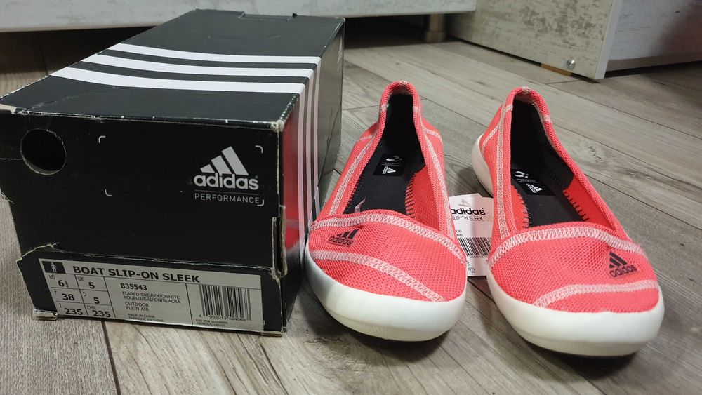 Adidas boat slip-on sleek