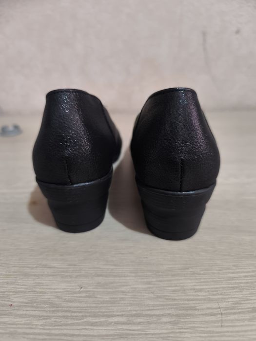 Новые женские туфли 40 размер