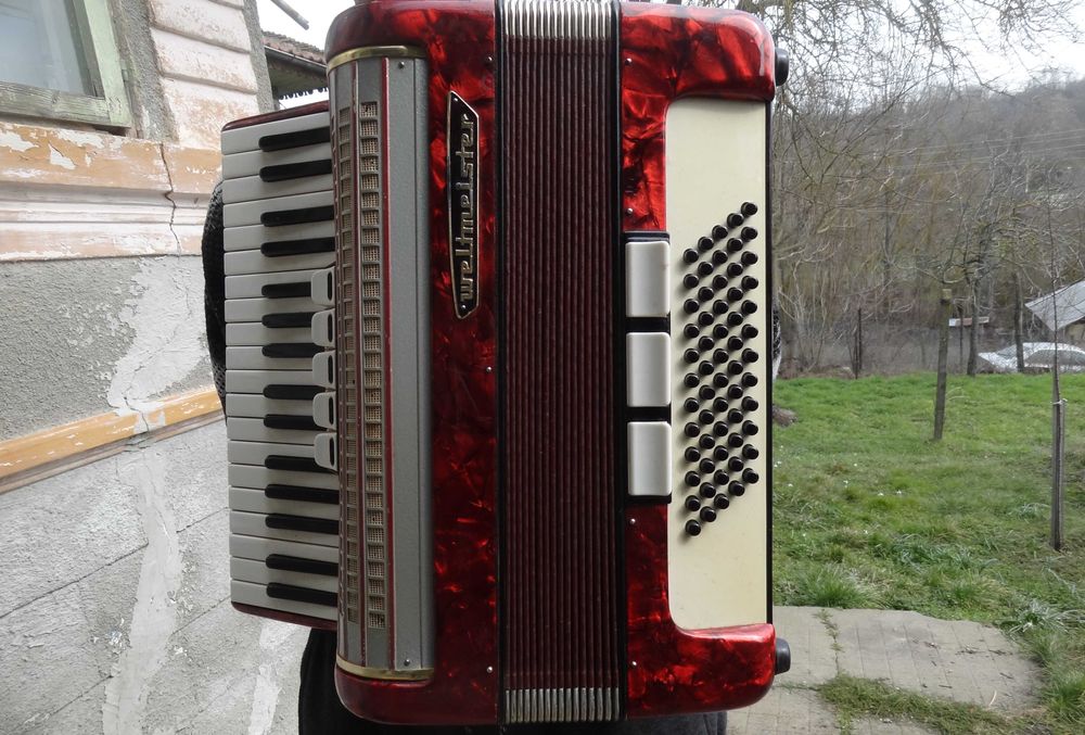 продавам чуроликащ инстромент за пиянски събирания и за други цели