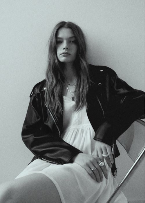 Ново кожено яке Манго черно Mango