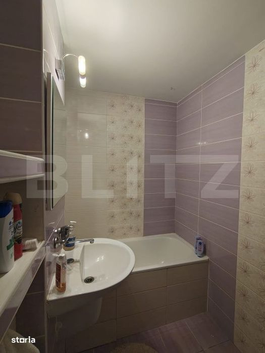 Apartament 4 camere, 82 mp utili, Micro 16