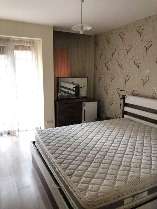 Дава се под наем Двустаен апартамент в София, Банишора - 90 кв.м за 448.8 € - Снимка #1