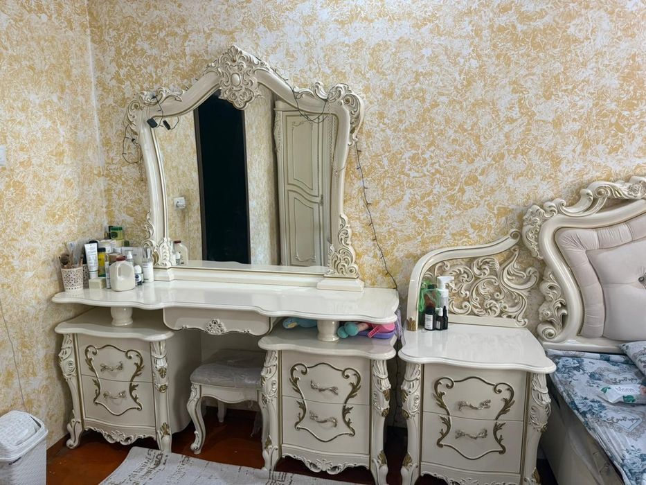 Спалный гарнитур