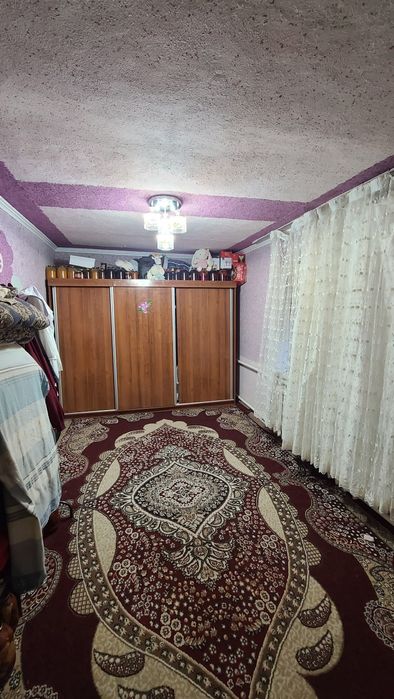 Квартира (Октош)