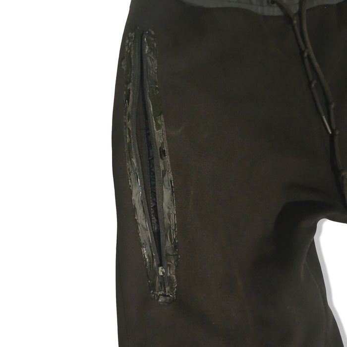 Vând pantaloni Nike Tech Fleece | M