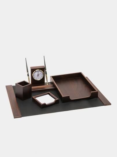 kompyuter, nastolniy nabor. Suviner At haykeli satiladi