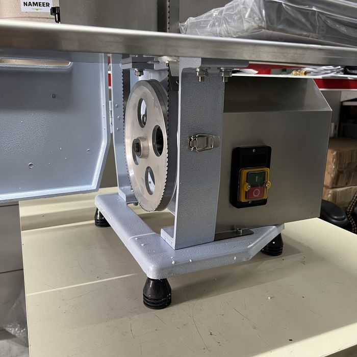 Ленточное пила 250-модель