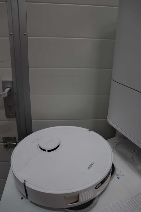 Прахосмукачка робот Dreame/Mova E30 Ultra, моп, автоматично изпразване