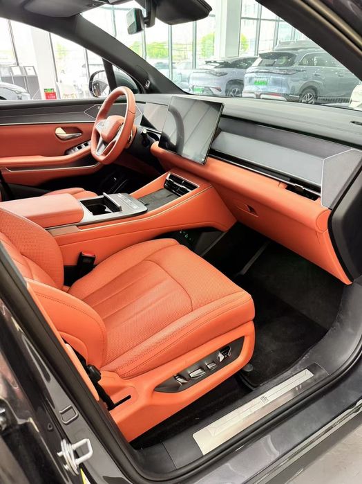 BYD Atto 8 2025 — 4