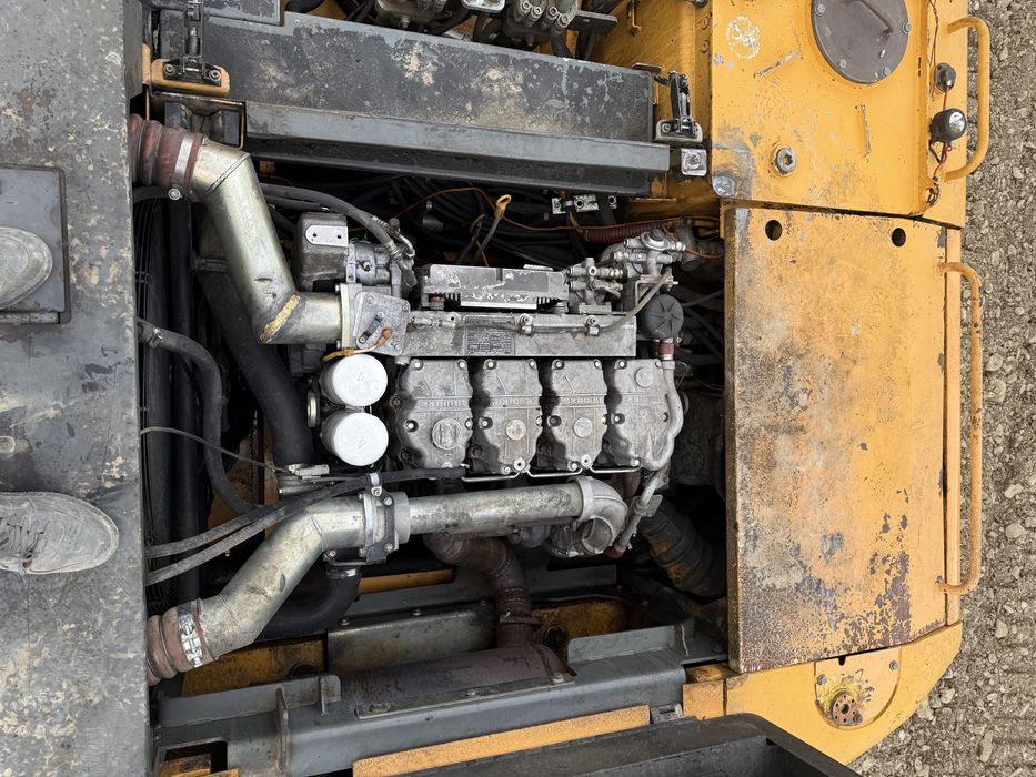 Excavator liebherr 934