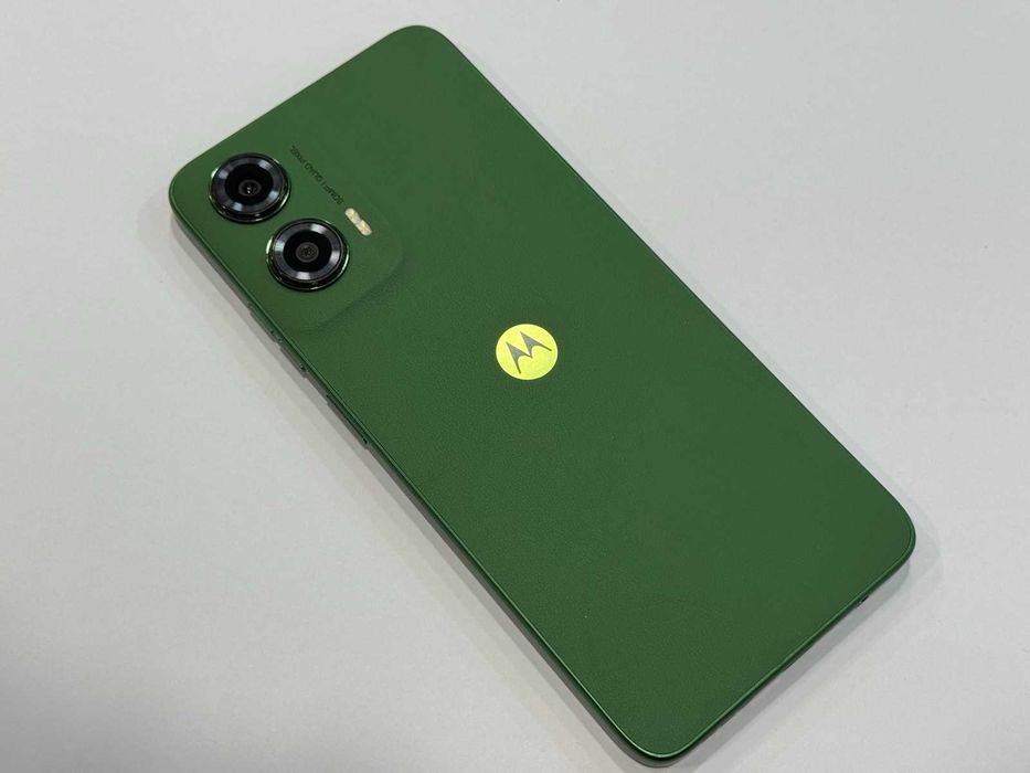 Motorola G54 – 256GB / 4GB RAM