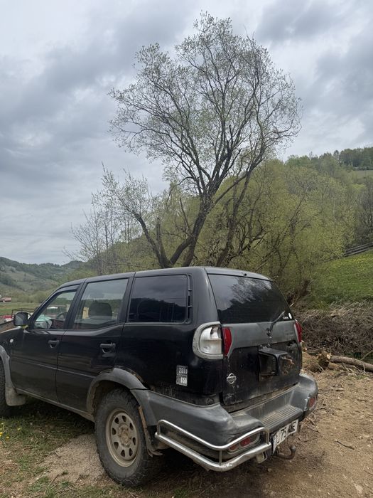 Nissan Terrano 2