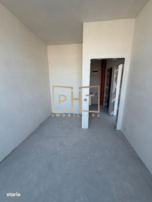 Penthouse cu 3 camere, 66 mp + terasa, zona Sopor!