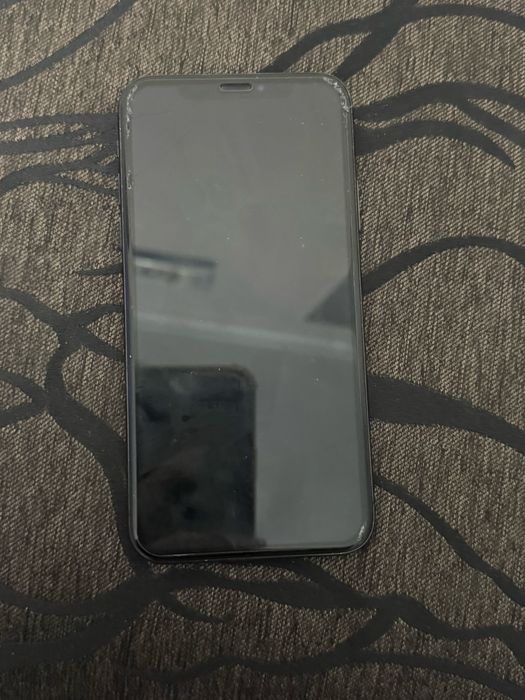 Продаю iPhone X 256 ГБ