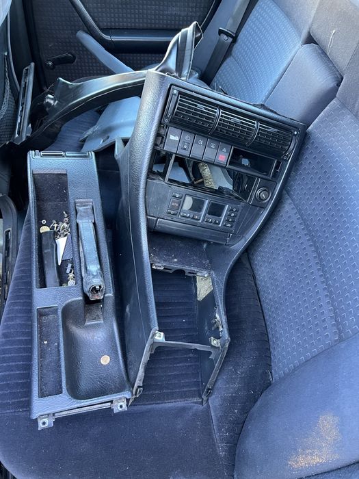 Ауди а6 ц4 2.5тди куатро 140к.с на части Audi a6 c4