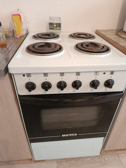 Продам эл. Плиту