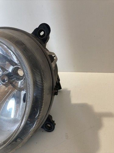 Предна лява фар Hella за Jeep Patriot 2.0 Crdi (2008) 05303877AA