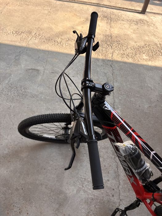 Спортивный велосипед "Tomax"