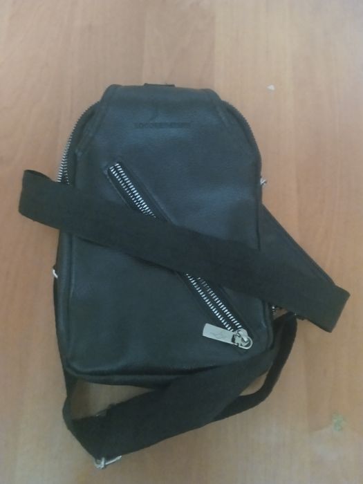 Новая черная барсетка