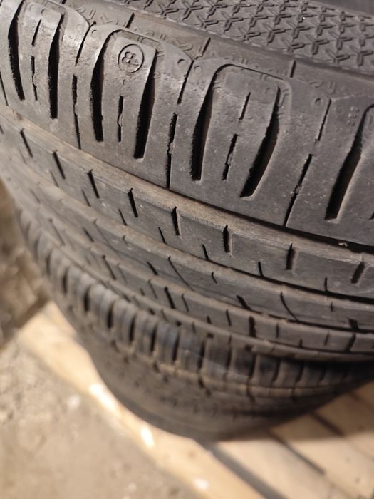 Anvelope vara  205 50 16 Barum