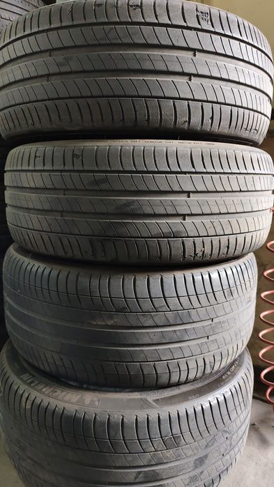 Продам резина 19размер