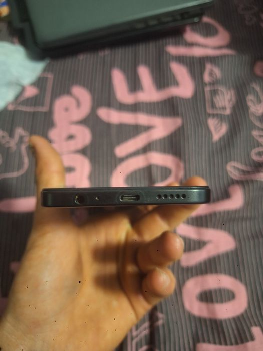 Vând Redmi 15C,256GB