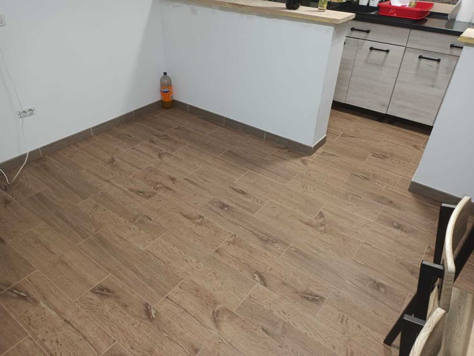 Zugrăveli Airless pentru Case și Apartamente – Servicii Profesionale