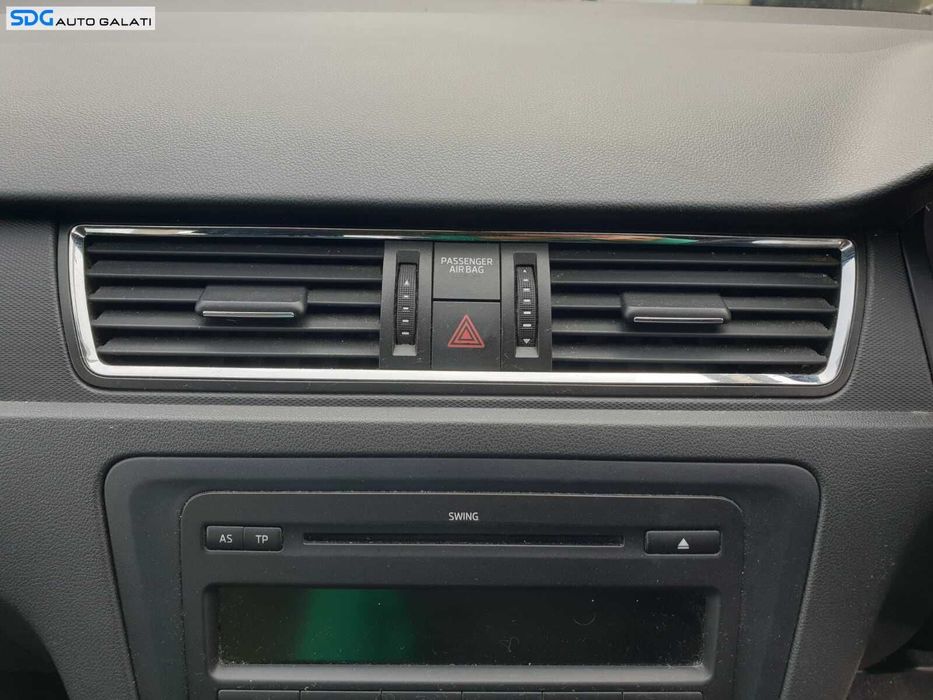 Buton Releu Avarii Skoda Rapid 2012 - 2022
