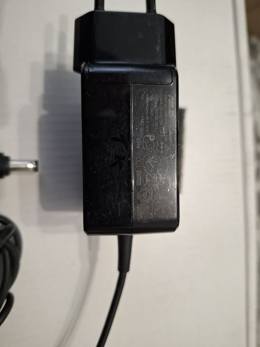 Alimentator incarcator laptop ASUS 19V 1.75A 33W 2.37A 45W 3.42A 4.74A