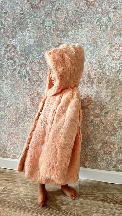 Продам детскую шубу, (розовый)