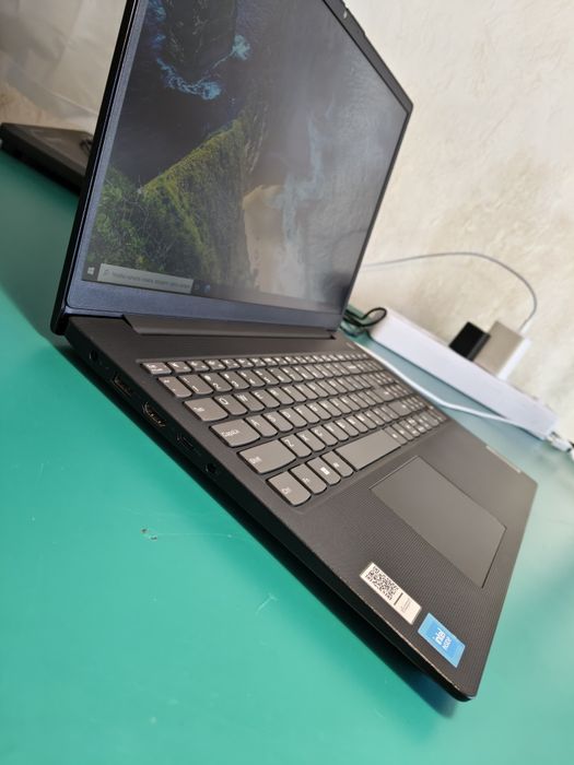 Продам Ноутбук Lenovo