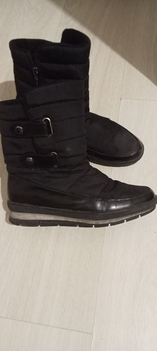 Отдам сапоги женские