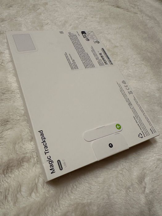 MXK93Z/A Magic Trackpad - White USB-C A3120