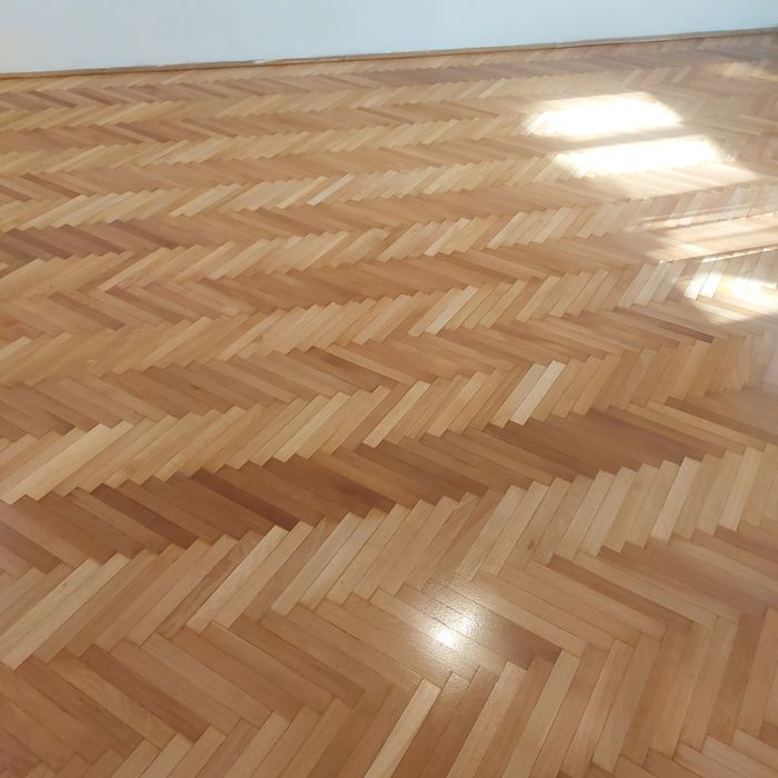 Parchetari,raschetam,montam,lacuim,slefuim,reconditionam orice parchet